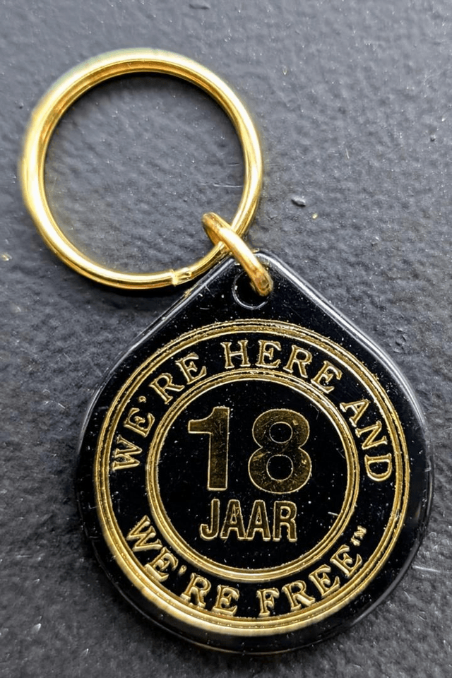 18 jaar plastic coin 